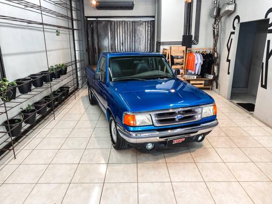 FORD RANGER 4.0 XL 4X4 CE V6 12V GASOLINA 2P MANUAL